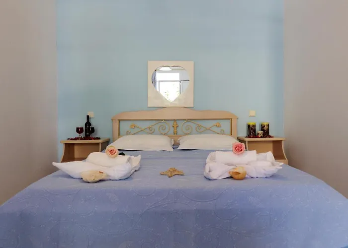 Romantika Chrisi Ammoudia