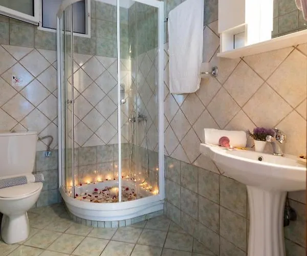 Romantika 3* Chrisi Ammoudia