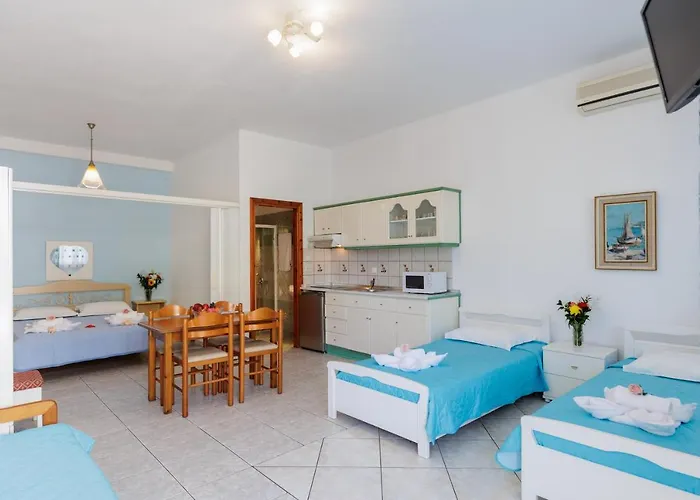 Romantika Aparthotel 3*