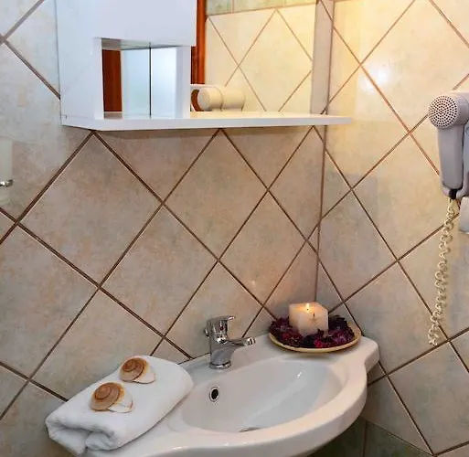 Romantika Aparthotel Chrisi Ammoudia