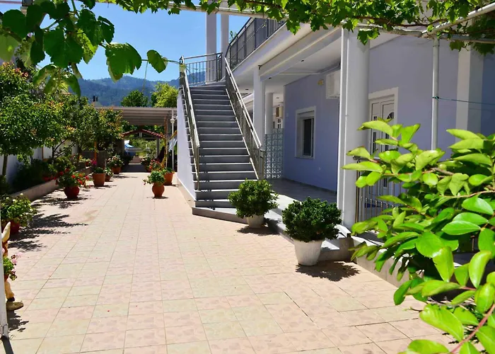 Aparthotel Romantika 3*