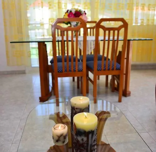 Romantika Aparthotel 3*